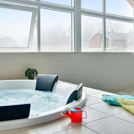 Sleeps 16 Pool Wifi Дом отдыха