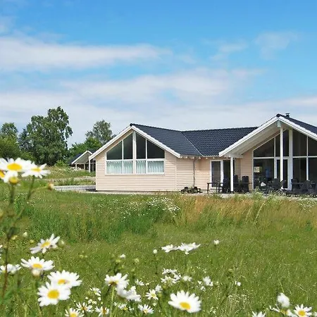Sleeps 16 Pool Wifi *