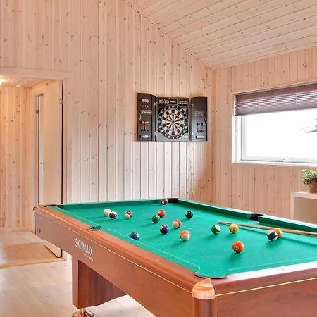 Sleeps 16 Pool Wifi Дом отдыха *